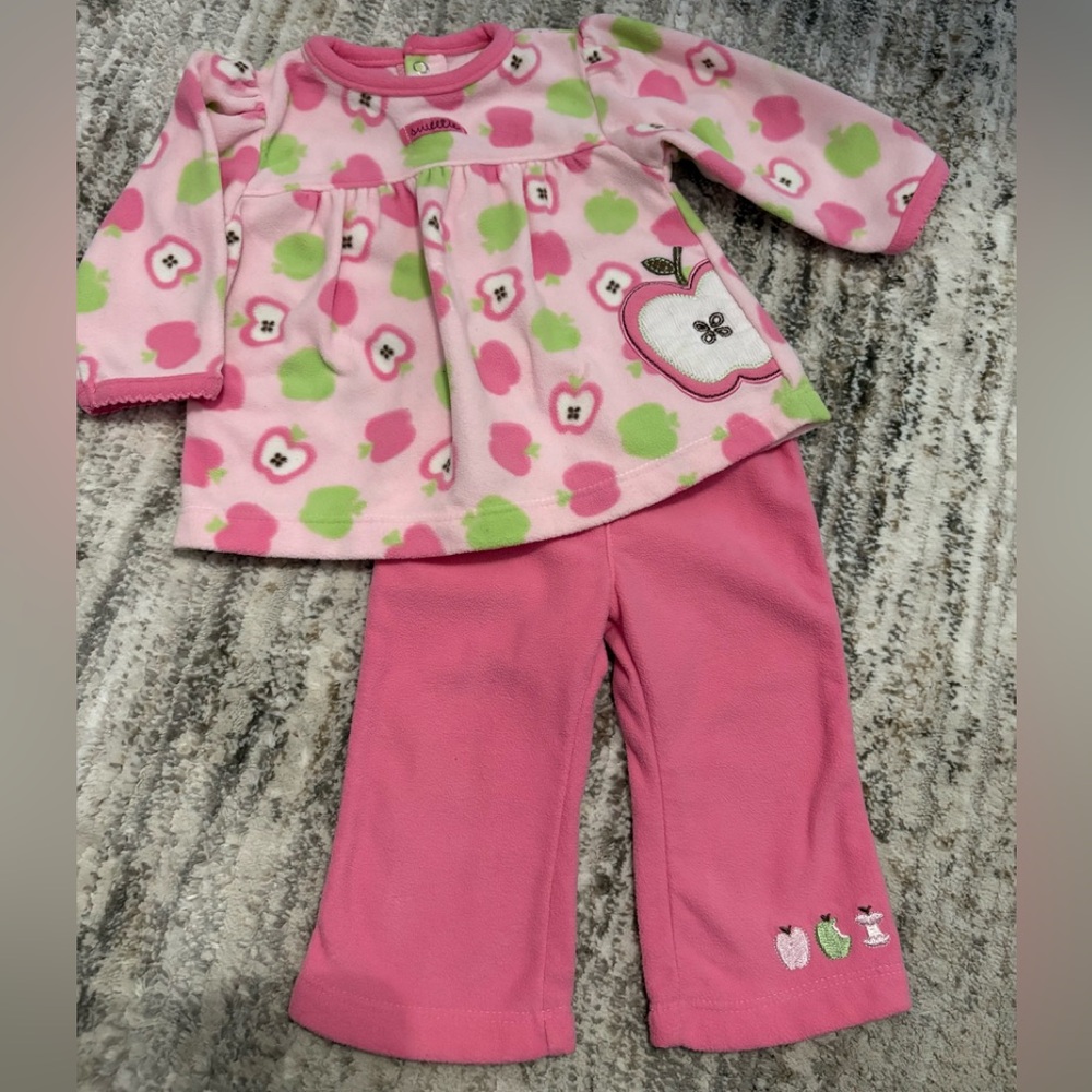 2 pc. Infant Girls Fleece Outfit